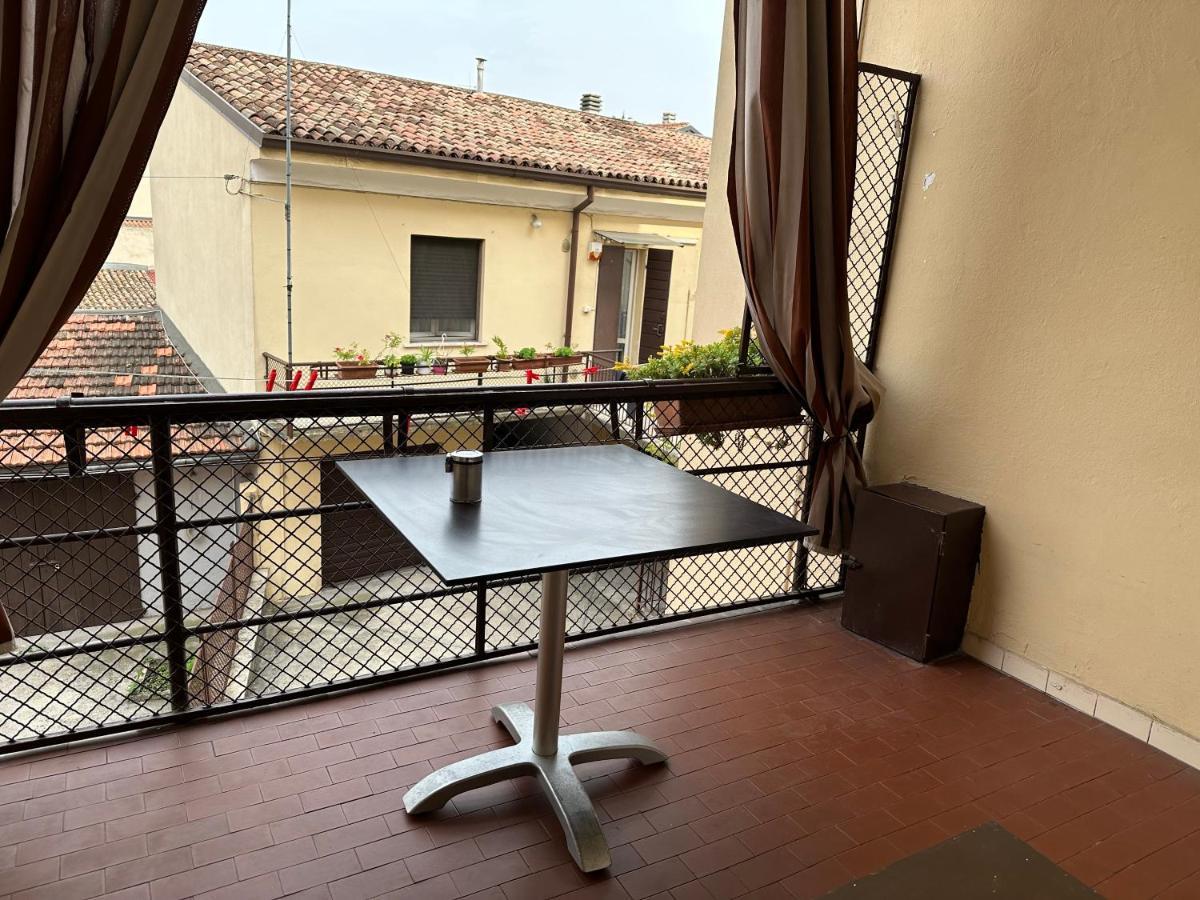 Appartamento Via Centro Verona Exteriör bild